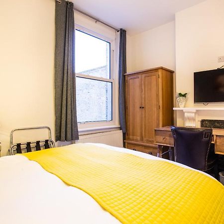 Oyo The Greenland Hotel Лондон Экстерьер фото