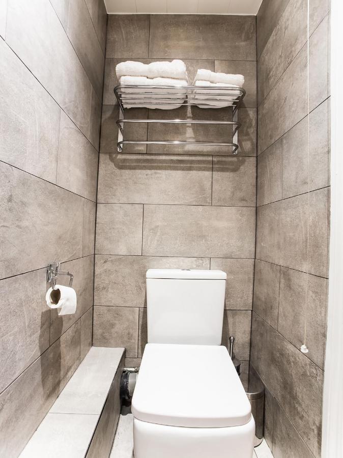 Oyo The Greenland Hotel Лондон Экстерьер фото
